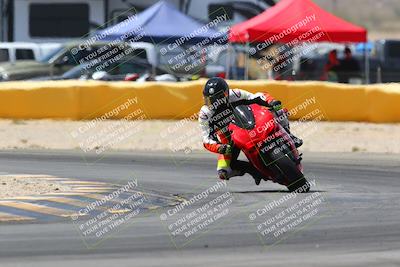 media/Apr-10-2022-SoCal Trackdays (Sun) [[f104b12566]]/Turn 2 (1135am)/